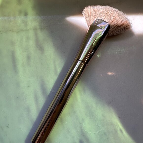 Patrick Ta Contour Brush - Like New - Picture 6 of 8